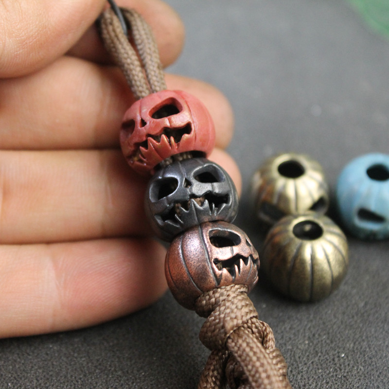 Outdoor Lighting Brass - ฮาโลวีนฟักทองSkull FaceโคมไฟEDCทองเหลืองมีดลูกปัดDIY Paracord Lanyardจี้เครื่องมือกลางแจ้งHangingsอุปกรณ์เสริม