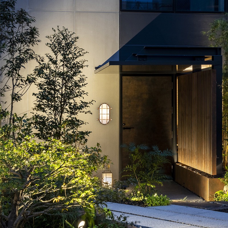 โคมไฟติดผนังทองเหลืองแบบมินิมอ - Outdoor Lighting Brass บทวิจารณ์และราคา