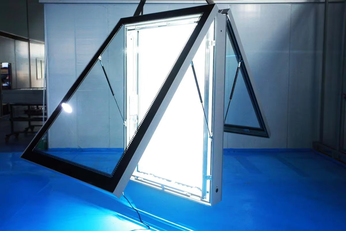ป้ายไฟโฆษณาภายนอกอาคารแบบสองด้ - Outdoor Lighting Box บทวิจารณ์และราคา